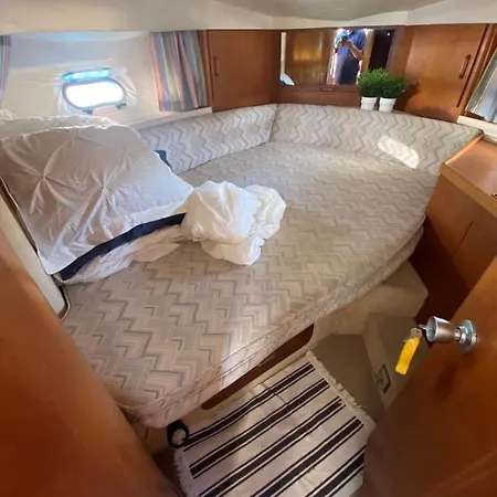 船屋 Barco Princess Cachucho Fly 卡列罗港