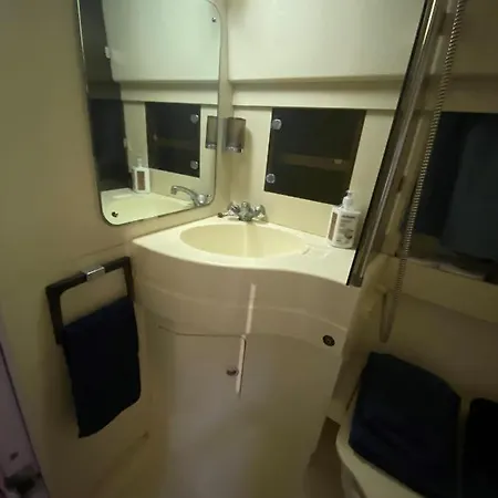 Barco Princess Cachucho Fly 船屋